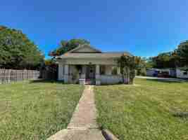 featured image of 1201 Bolivar St