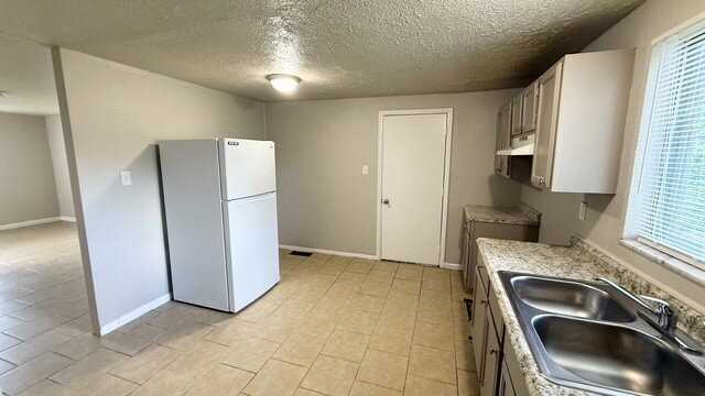 4114 W 33rd St - Photo 5 of 9