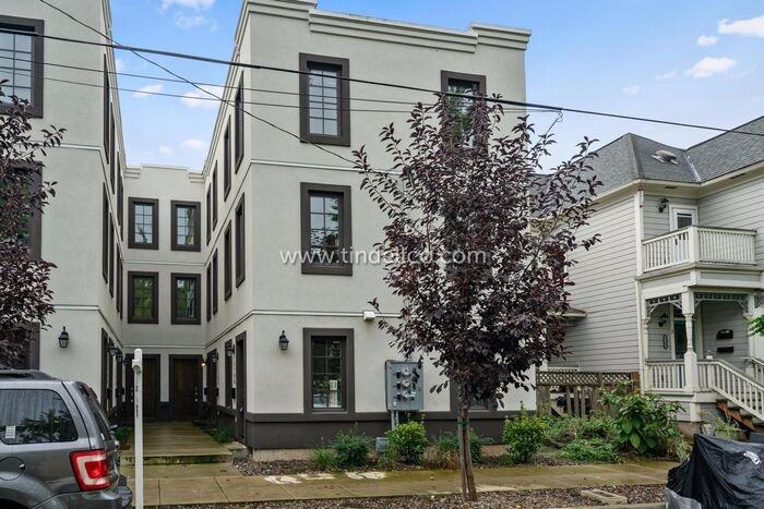 1118 Se Lincoln St - Photo 2 of 26