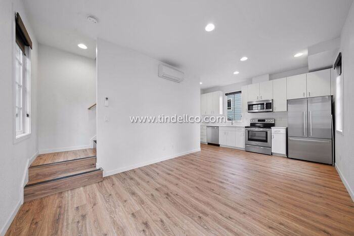 1118 Se Lincoln St - Photo 5 of 26