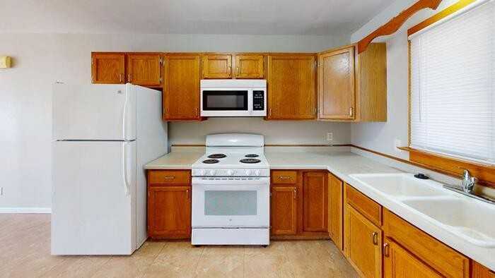 502 N 26th St - Photo 4 of 15