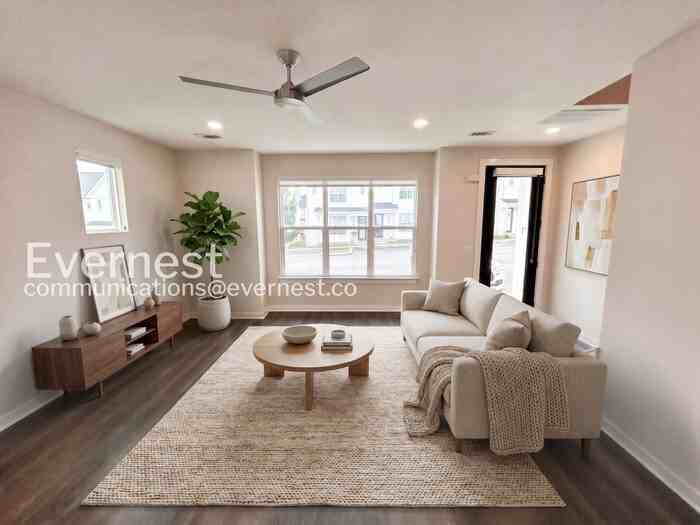 304 Jeffries Way - Photo 4 of 24