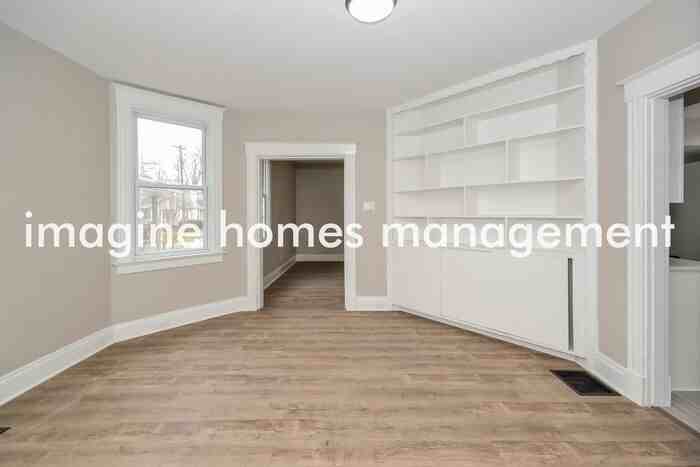 4150 Linden Ave - Photo 5 of 17