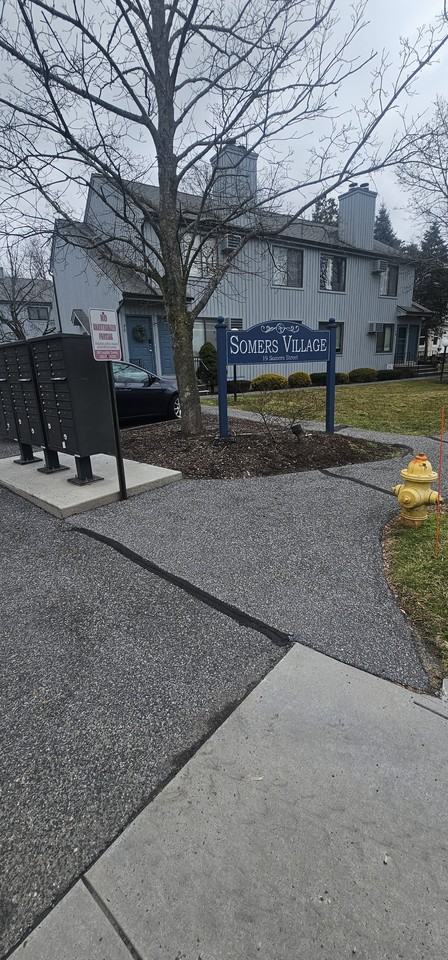 19 Somers St #B8 - Photo 3 of 13