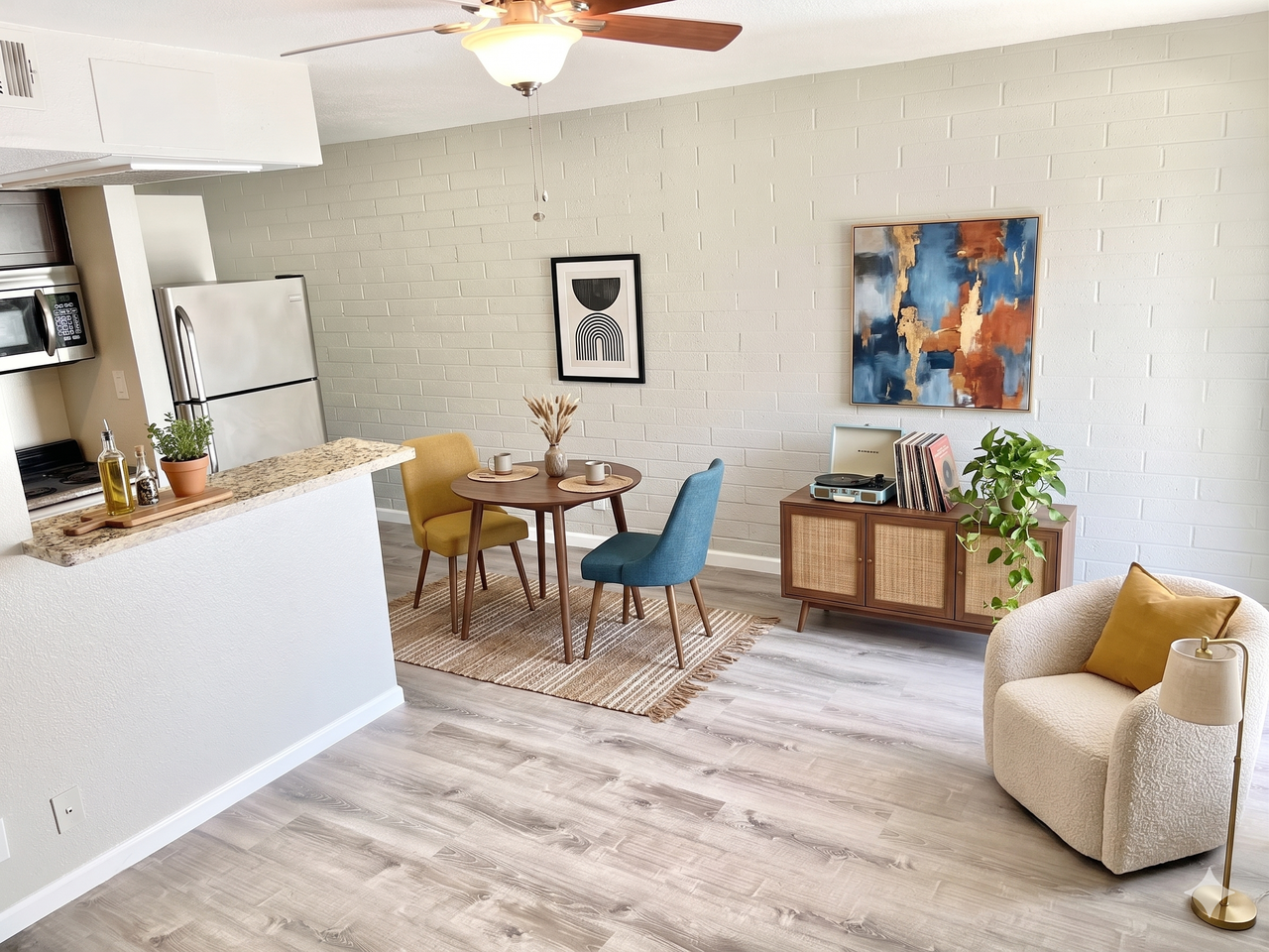 536 E Portland St #13 - Photo 6 of 39