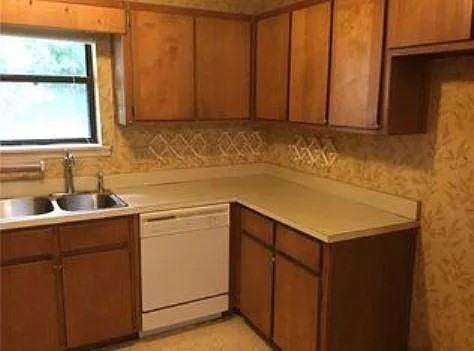 133 Sandalwood Cir #NA - Photo 7 of 19