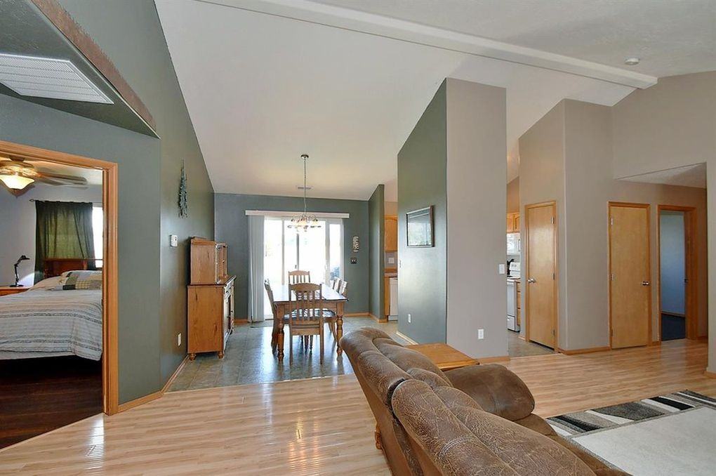 820 Fox Ridge Rd #NA - Photo 6 of 20