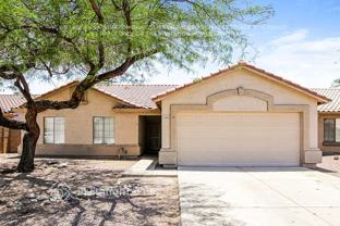 9243 W Mountain View Rd - Photo 1 of 1