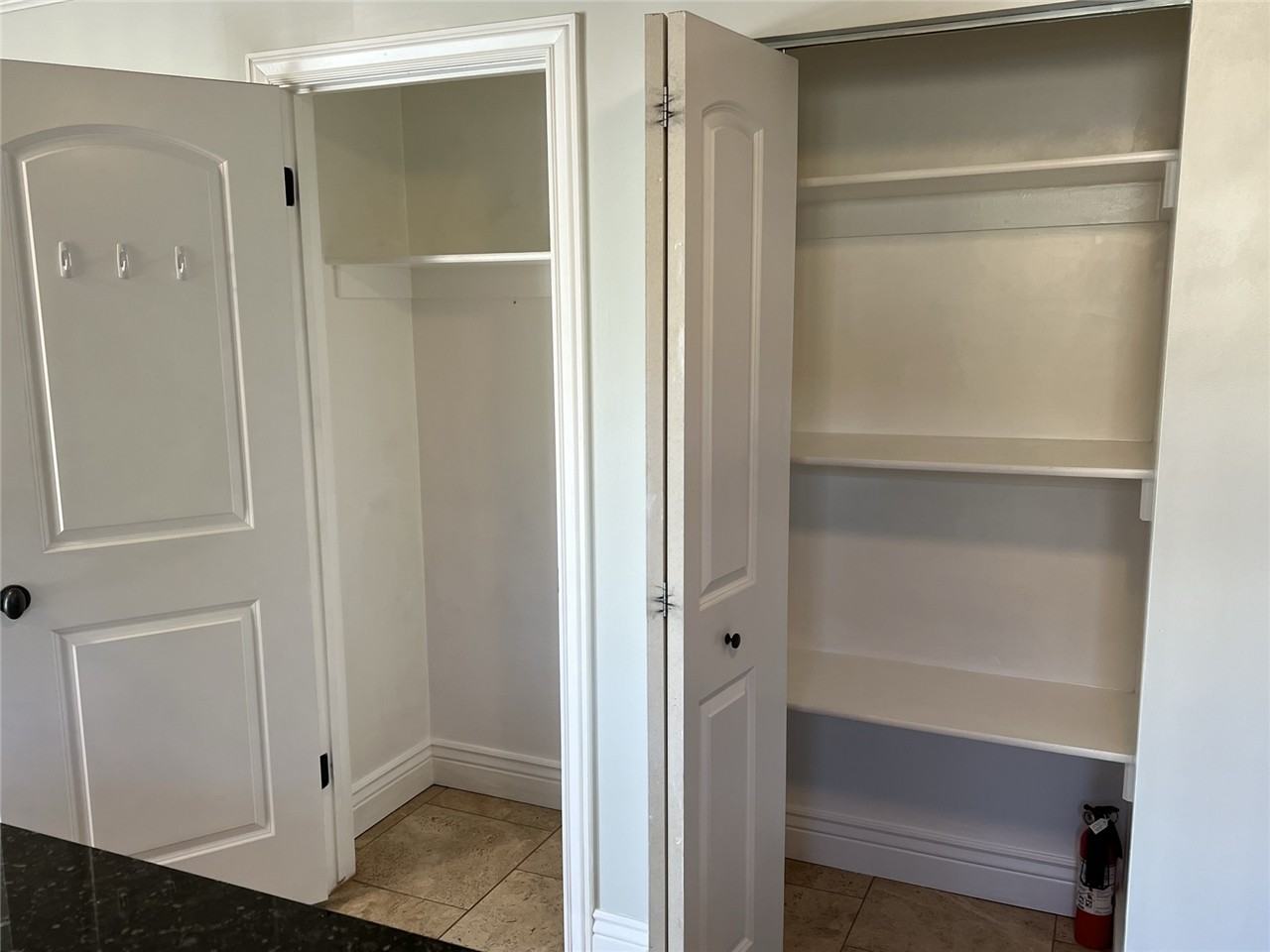893 E Arnecia Ct #20 - Photo 5 of 23