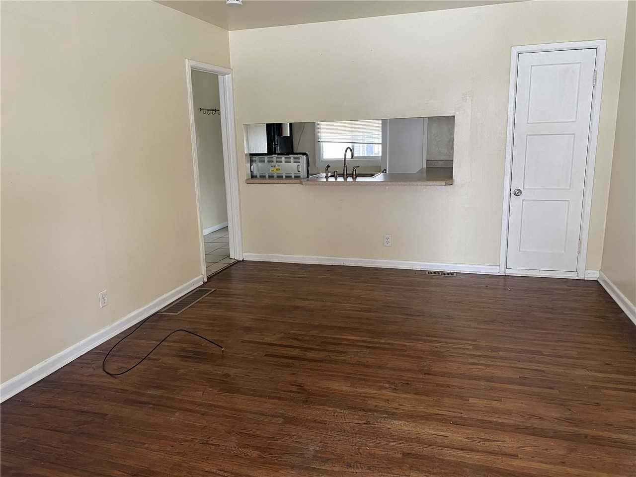375 E Roosevelt Ave - Photo 3 of 11