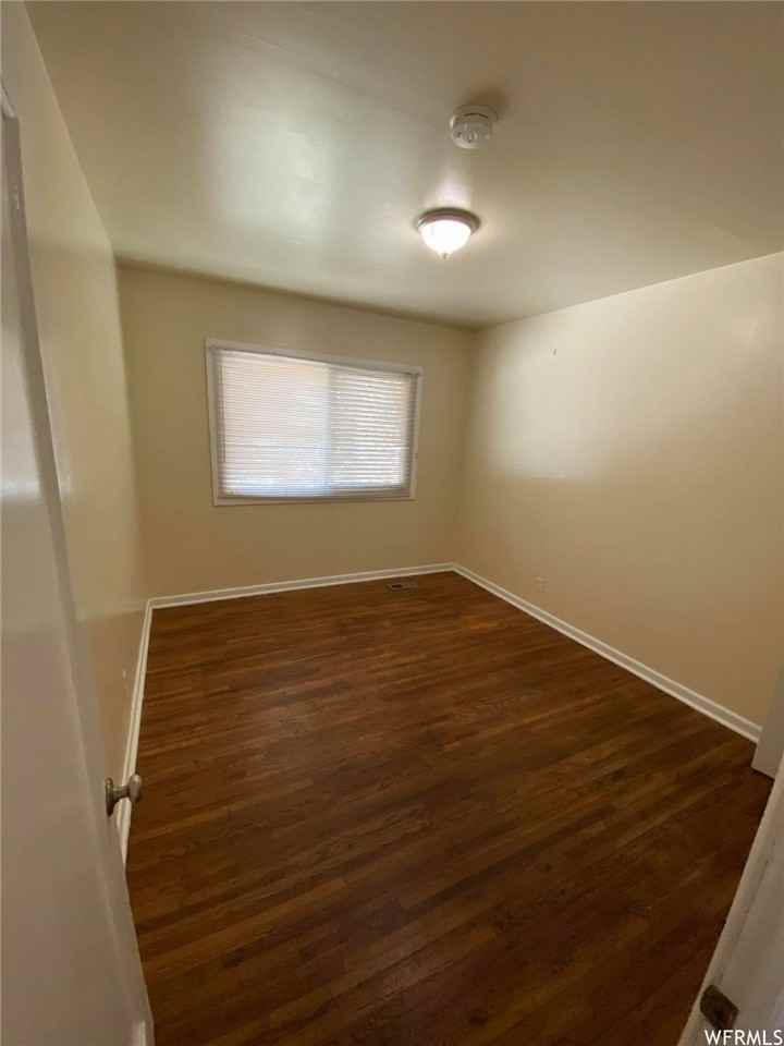 375 E Roosevelt Ave - Photo 5 of 11