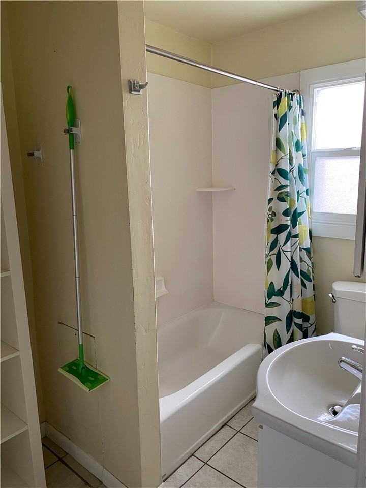 375 E Roosevelt Ave - Photo 6 of 11