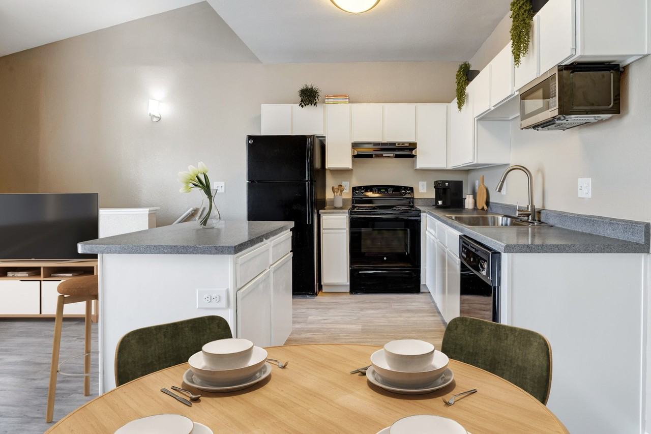 PeakView at T-Bone Ranch Apartments - Photo 6 of 48