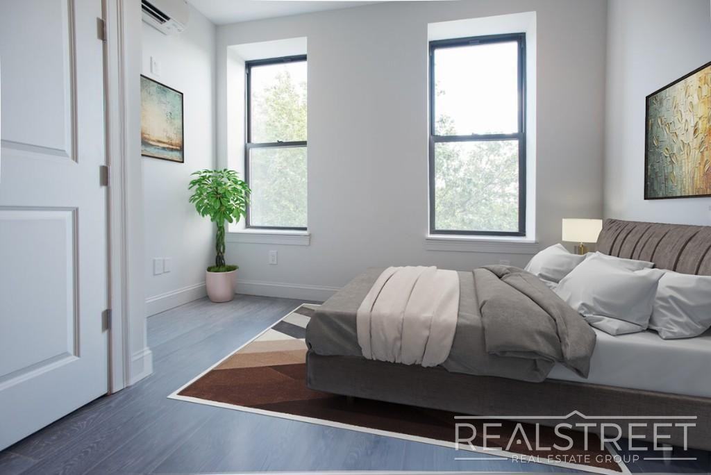 2351 Pacific St #4L - Photo 3 of 4