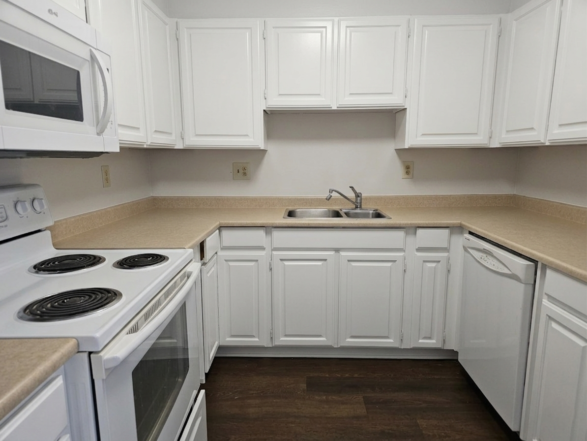 Fairview Apartments - Photo 2 of 8