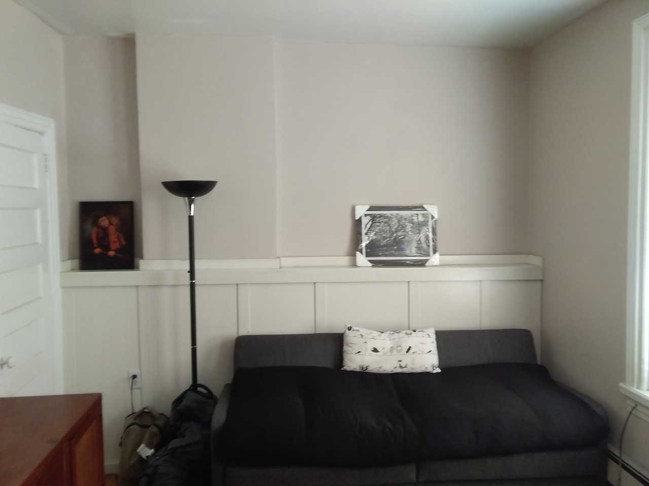 418 College Street - Photo 2 of 5