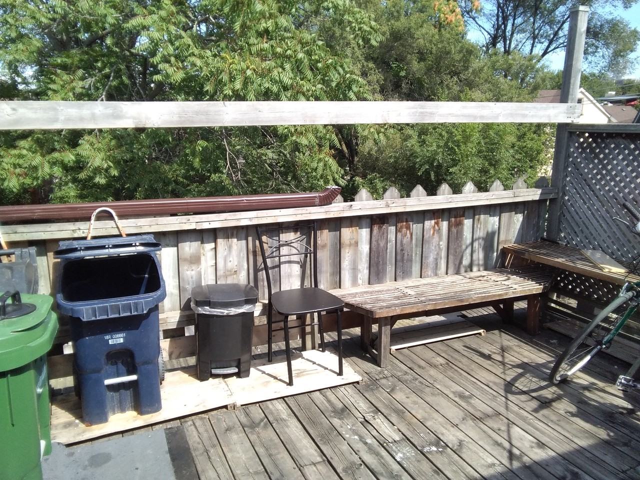 418 College Street - Photo 5 of 5