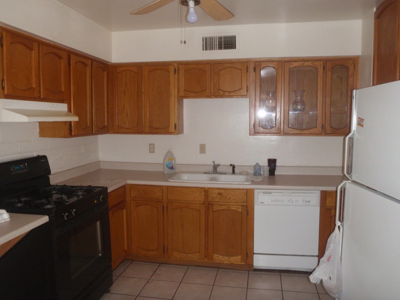 4207 N 74th Dr #1 - Photo 6 of 13