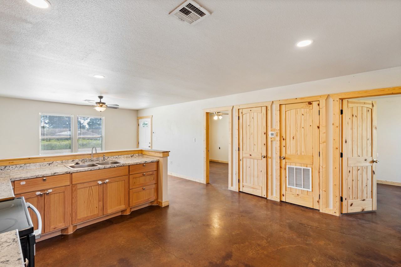 13001 Owen Ln #13001 - Photo 7 of 24