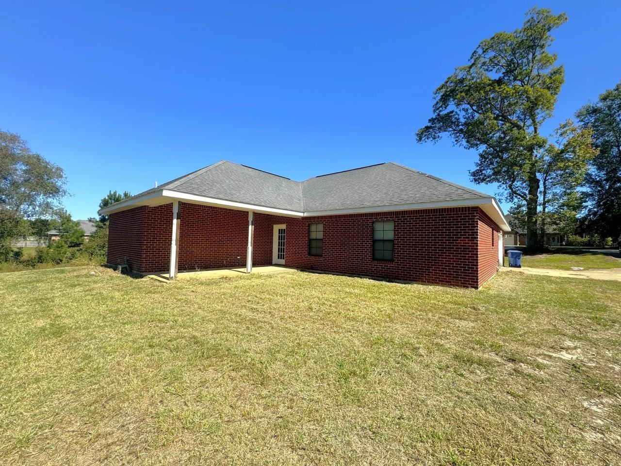 210 Small Oaks Rd #1 - Photo 2 of 32