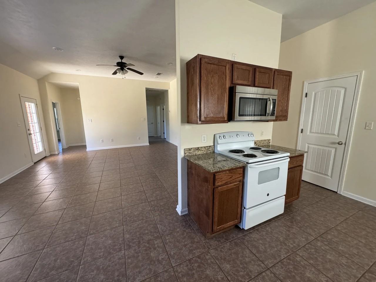 210 Small Oaks Rd #1 - Photo 3 of 32