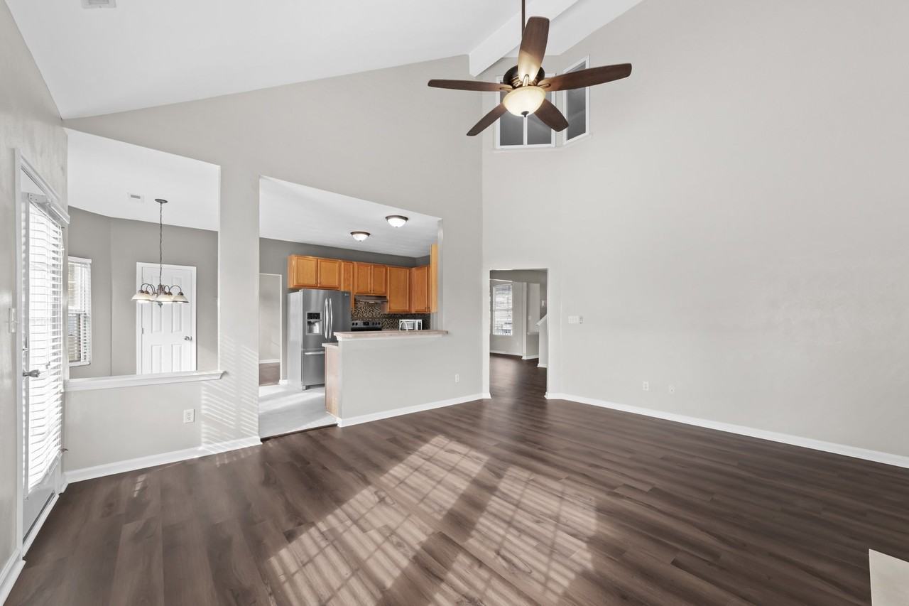 115 Jones St #1 - Photo 7 of 50