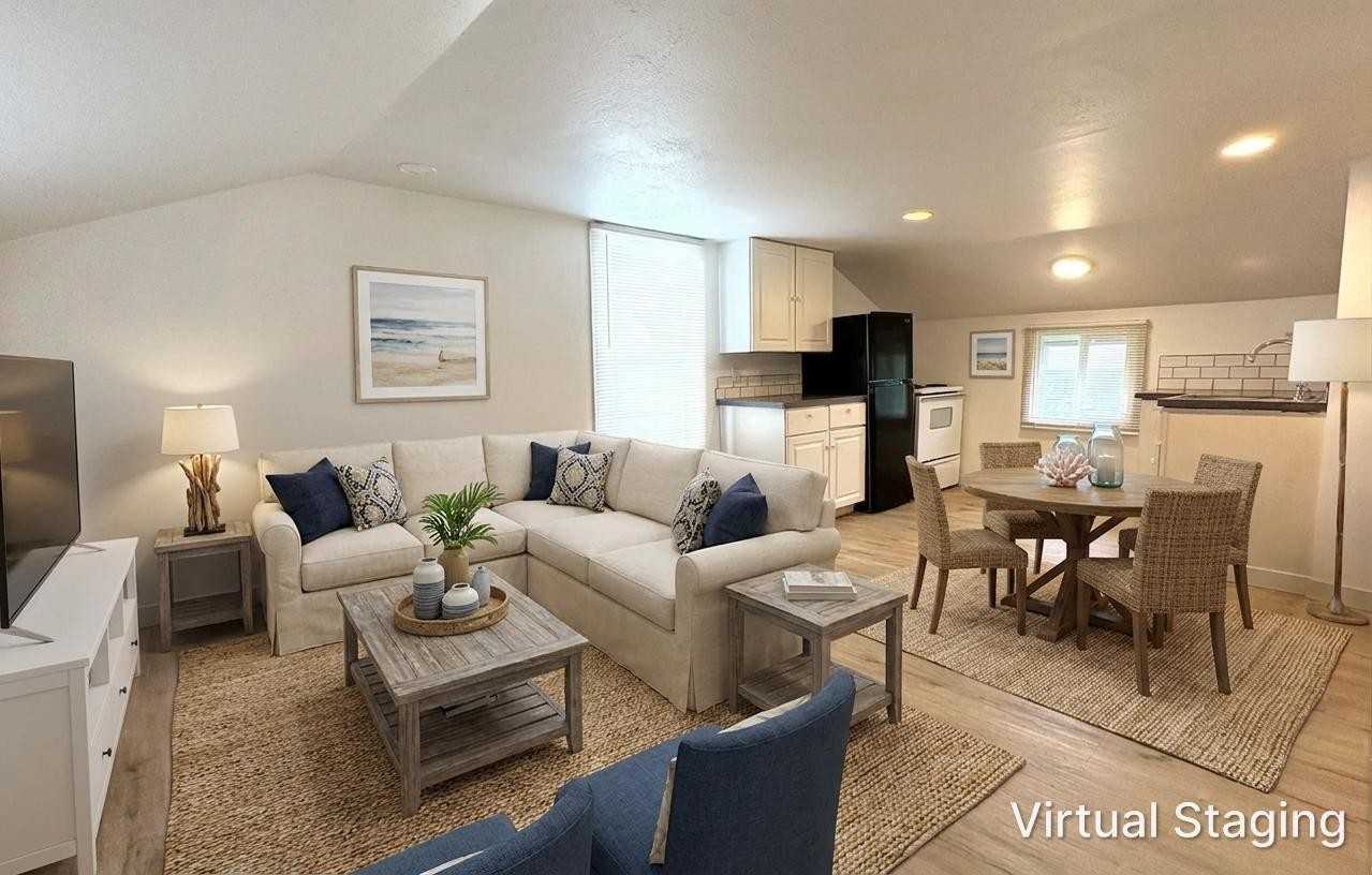 4512 Pacific Way - Photo 2 of 5
