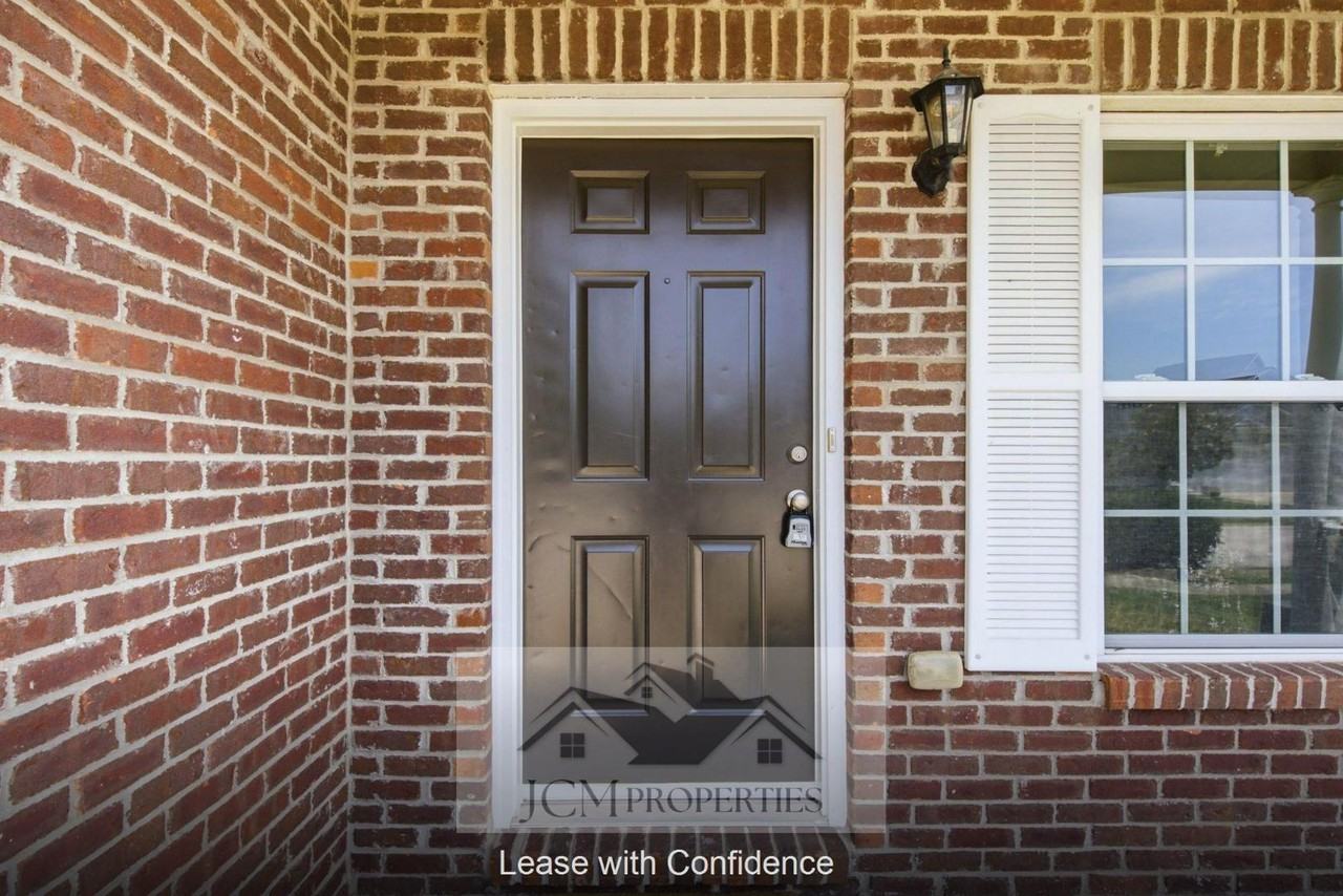 938 Cobble Dr - Photo 6 of 11