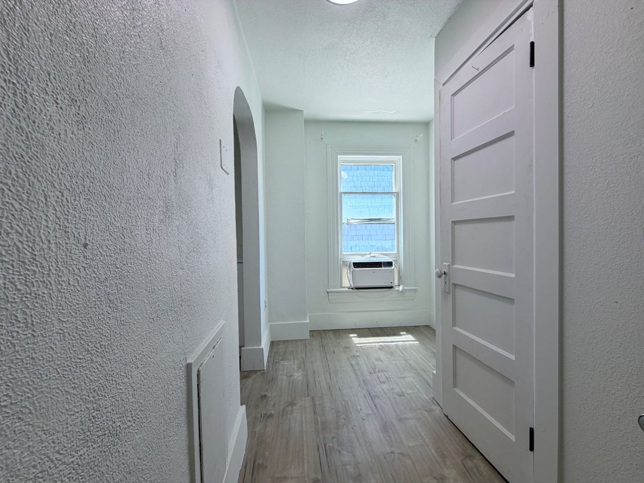 233 S 1100 E - Photo 5 of 13
