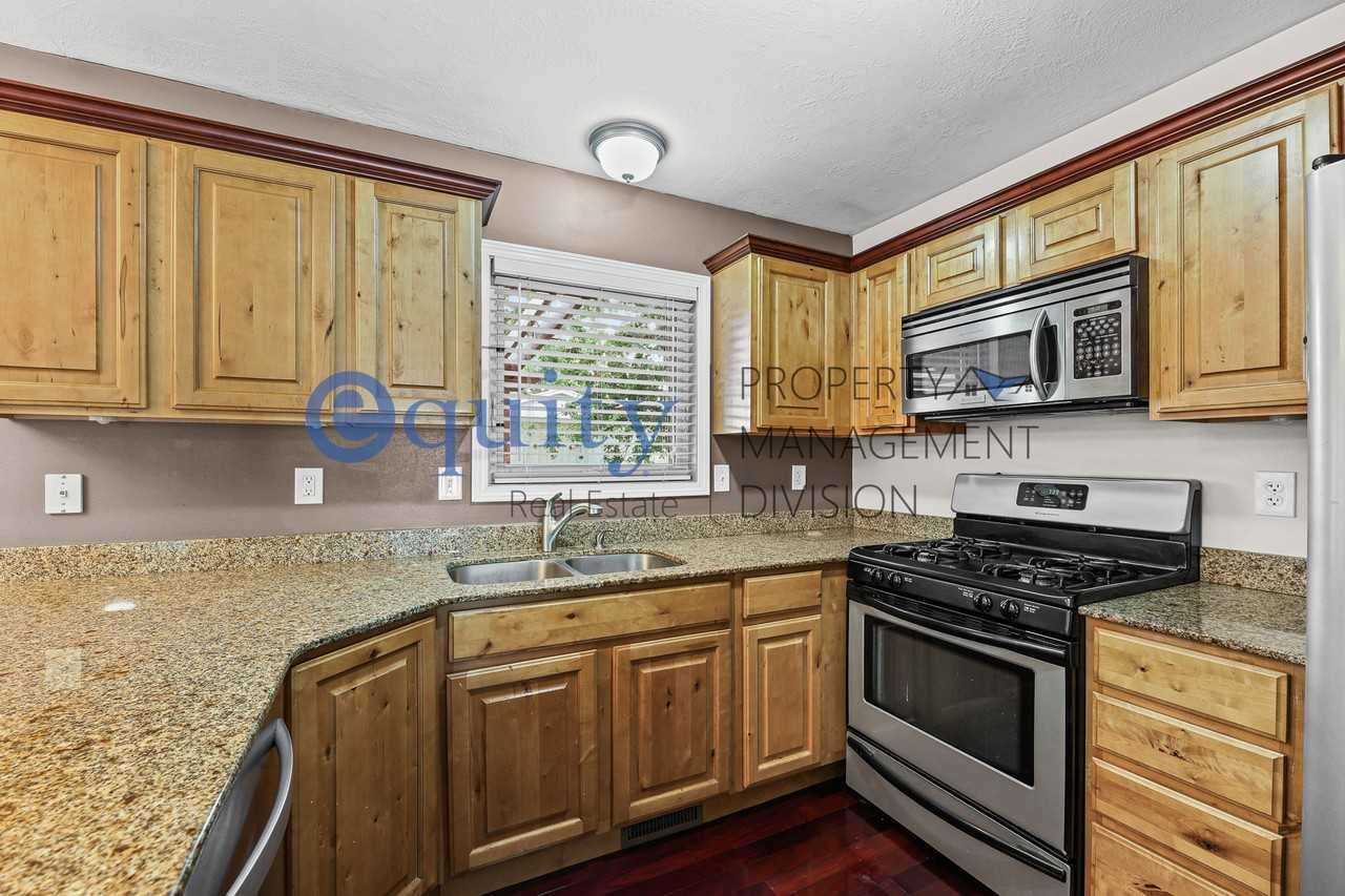 7102 S Brookhill Dr #1 - Photo 7 of 30