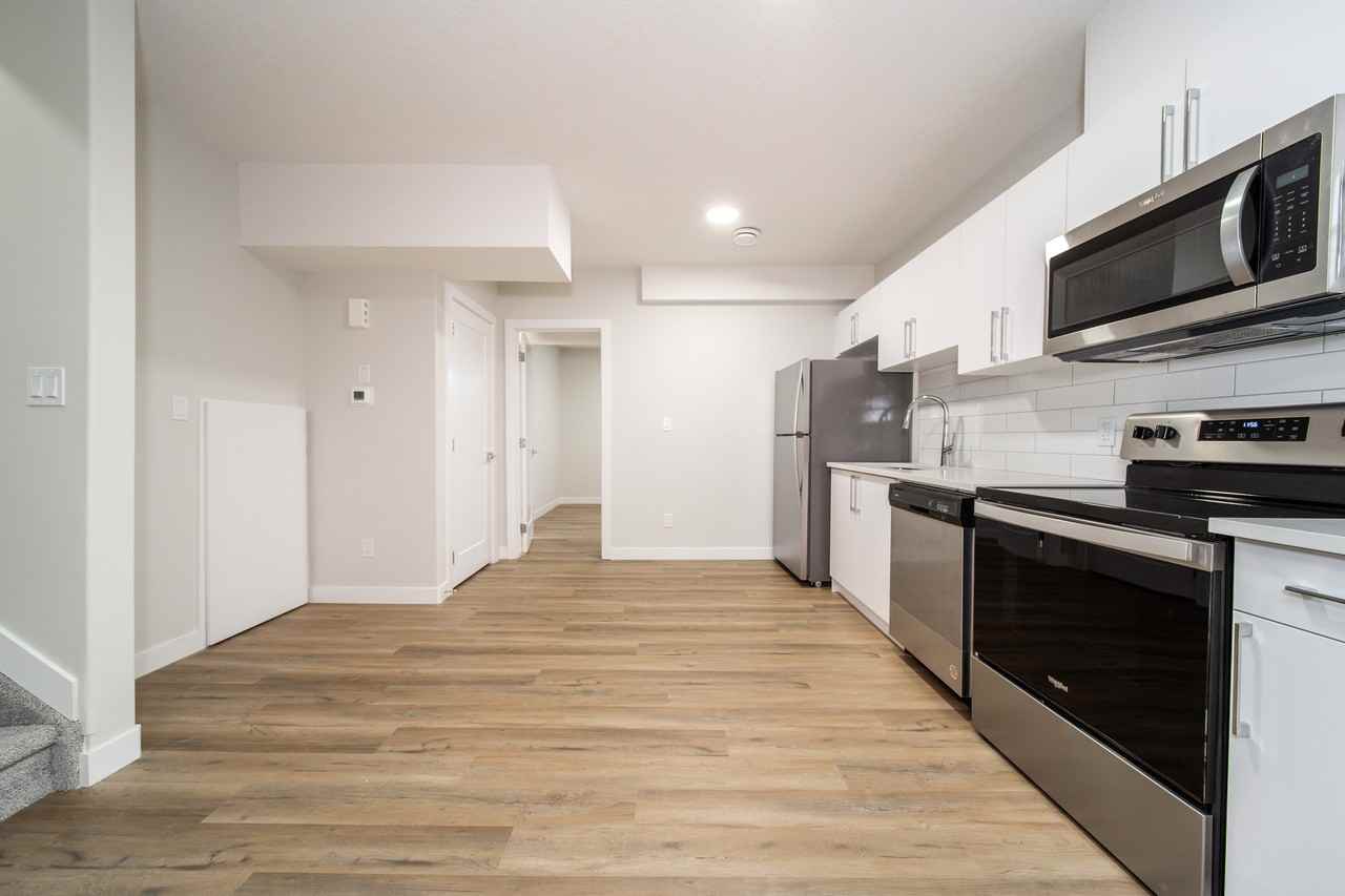100-B Penn Place - Photo 3 of 11