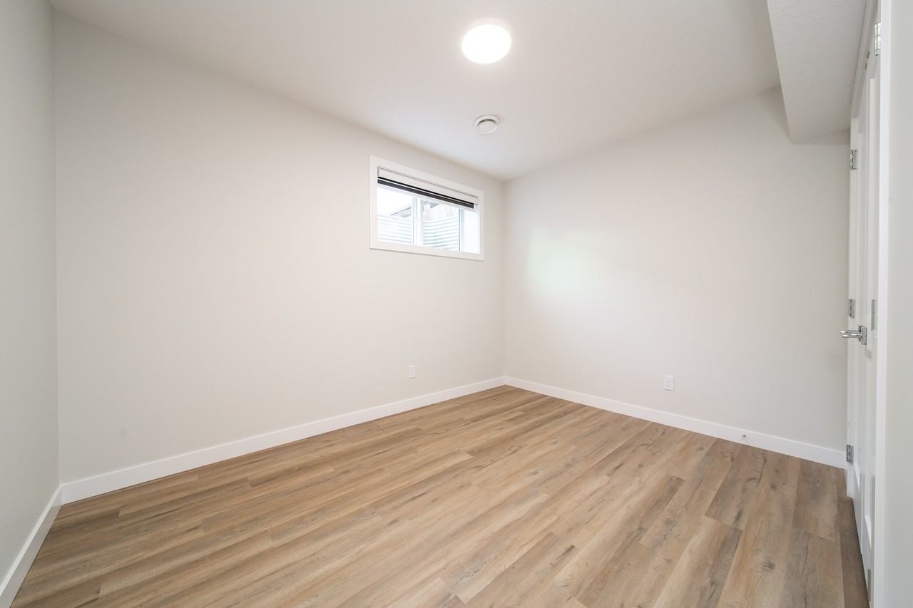 100-B Penn Place - Photo 7 of 11