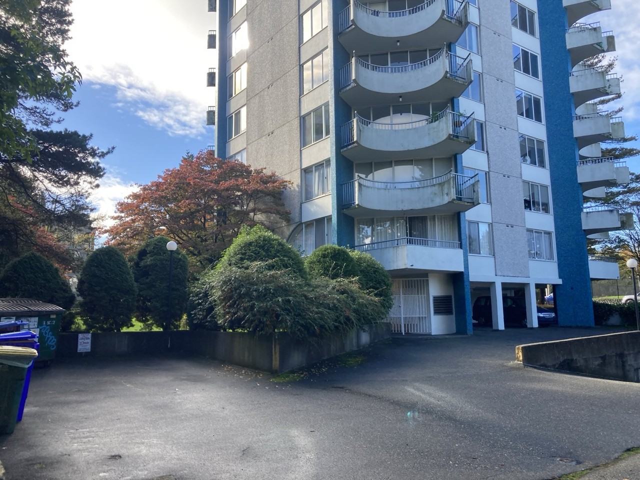 [ID#179] 1 BED – 1 BATH apartment @ WEST POINT GREY - Photo 6 of 17