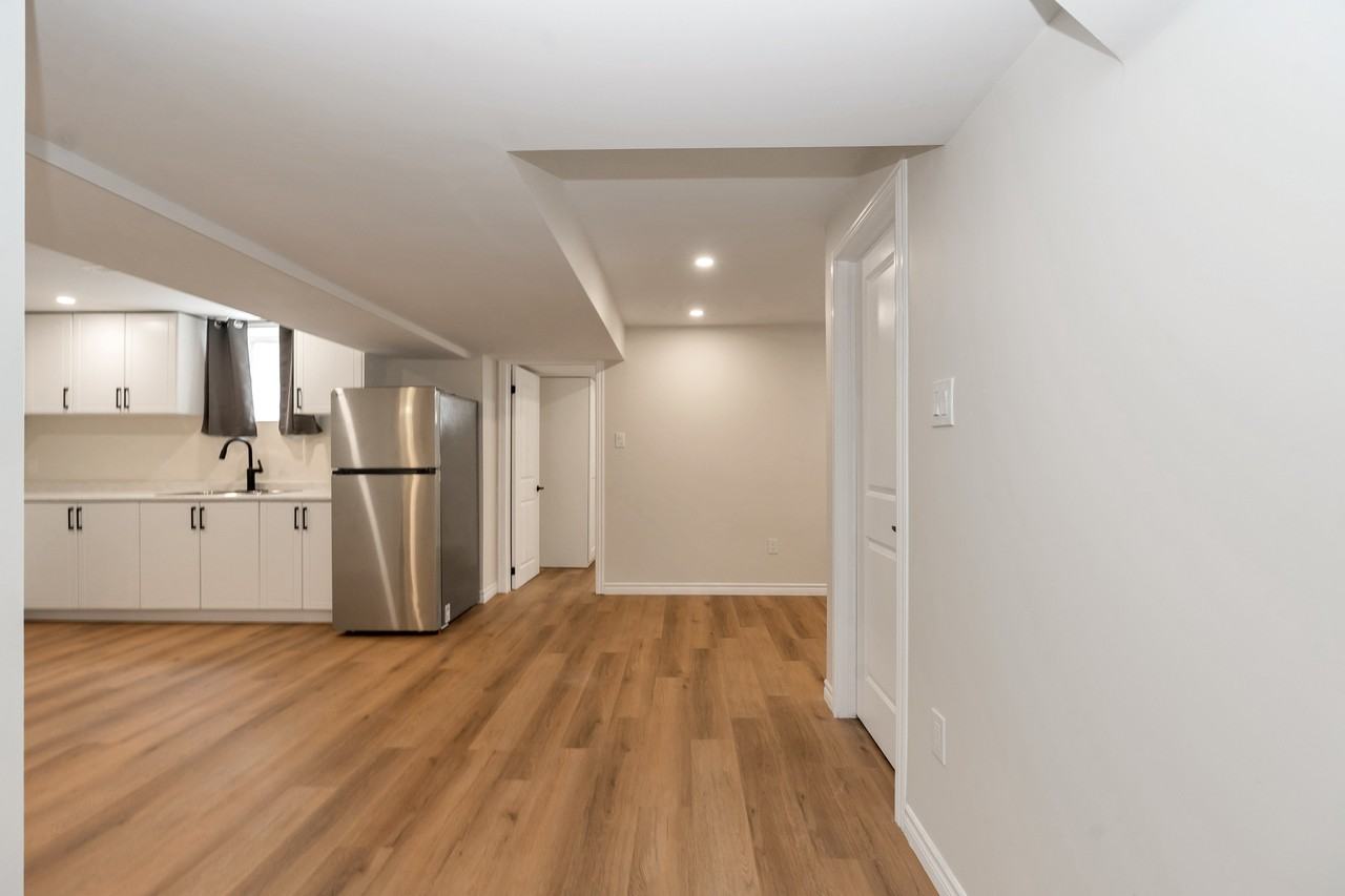 11 Mcwatt St - Photo 5 of 21