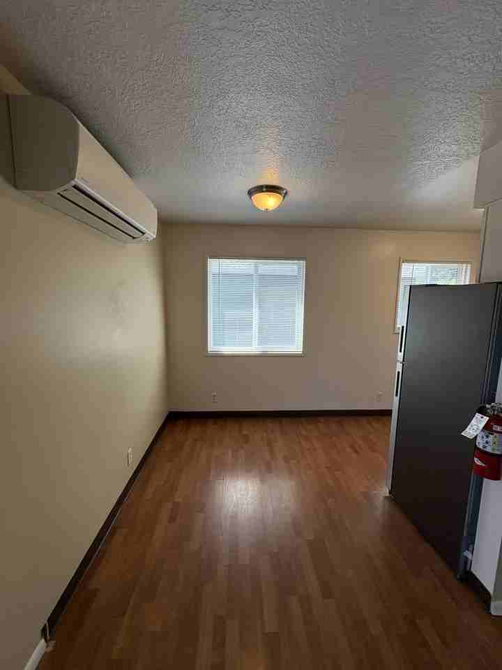 8222 N Edison St #8222 - Photo 6 of 28
