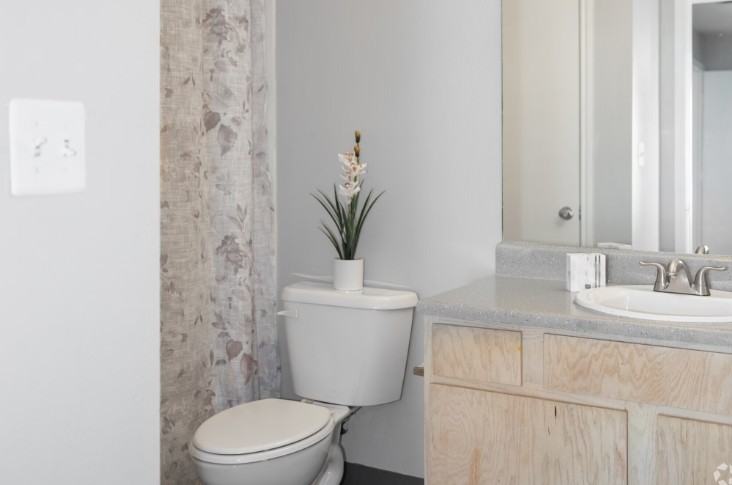 3817 S. Veterans Blvd-326 #326-60 - Photo 7 of 14