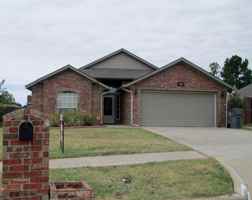 featured image of 3507 Ne 35th St #1