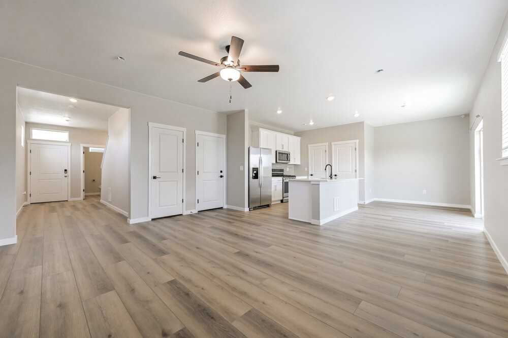 17940 E 94th Ave - Photo 4 of 17