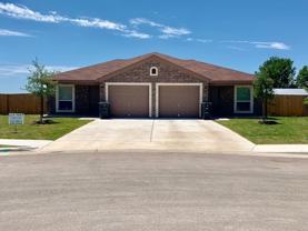 1521 Justin Loop #B - Photo 1 of 1