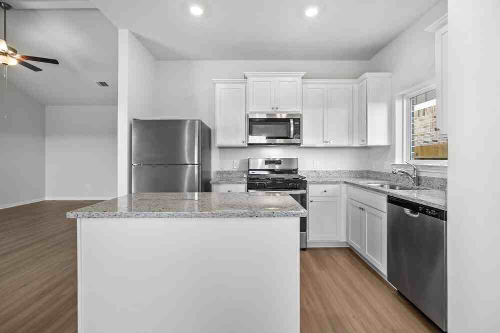 206 Emma Rose Dr - Photo 7 of 21
