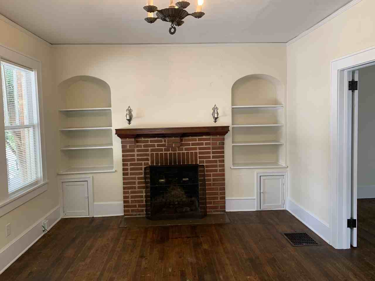 169 Oglethorpe Ave #169 - Photo 3 of 27