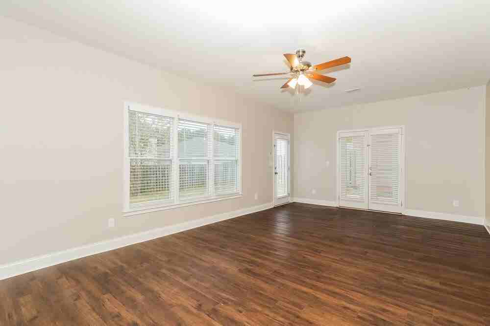 45 Celtic Ct - Photo 4 of 17