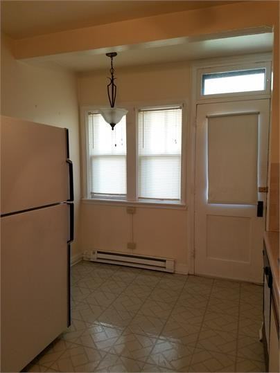 624 W Stephenson St #2 - Photo 6 of 10