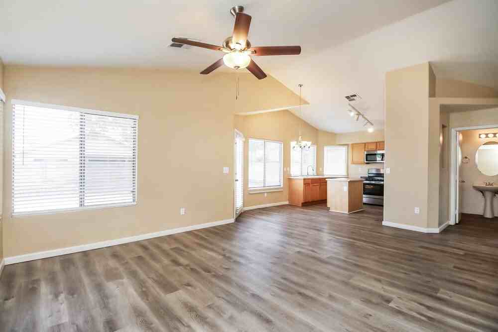 2024 E Appaloosa Rd - Photo 4 of 17