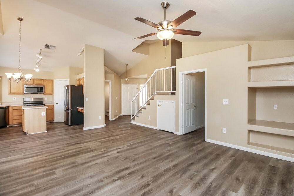 2024 E Appaloosa Rd - Photo 5 of 17
