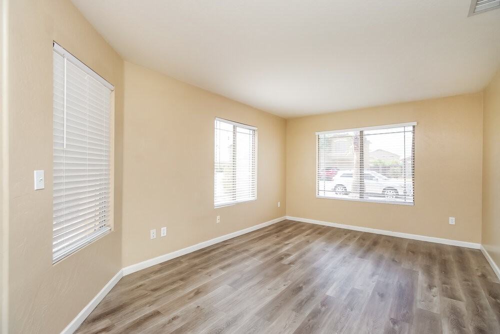 2024 E Appaloosa Rd - Photo 7 of 17