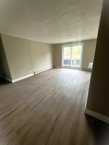 1064 Brenchley St #304 - Photo 1 of 1