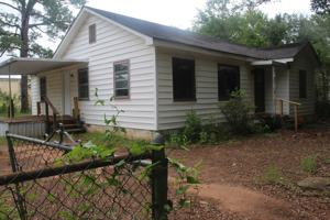 featured image of 1413 W Highland Ave #1