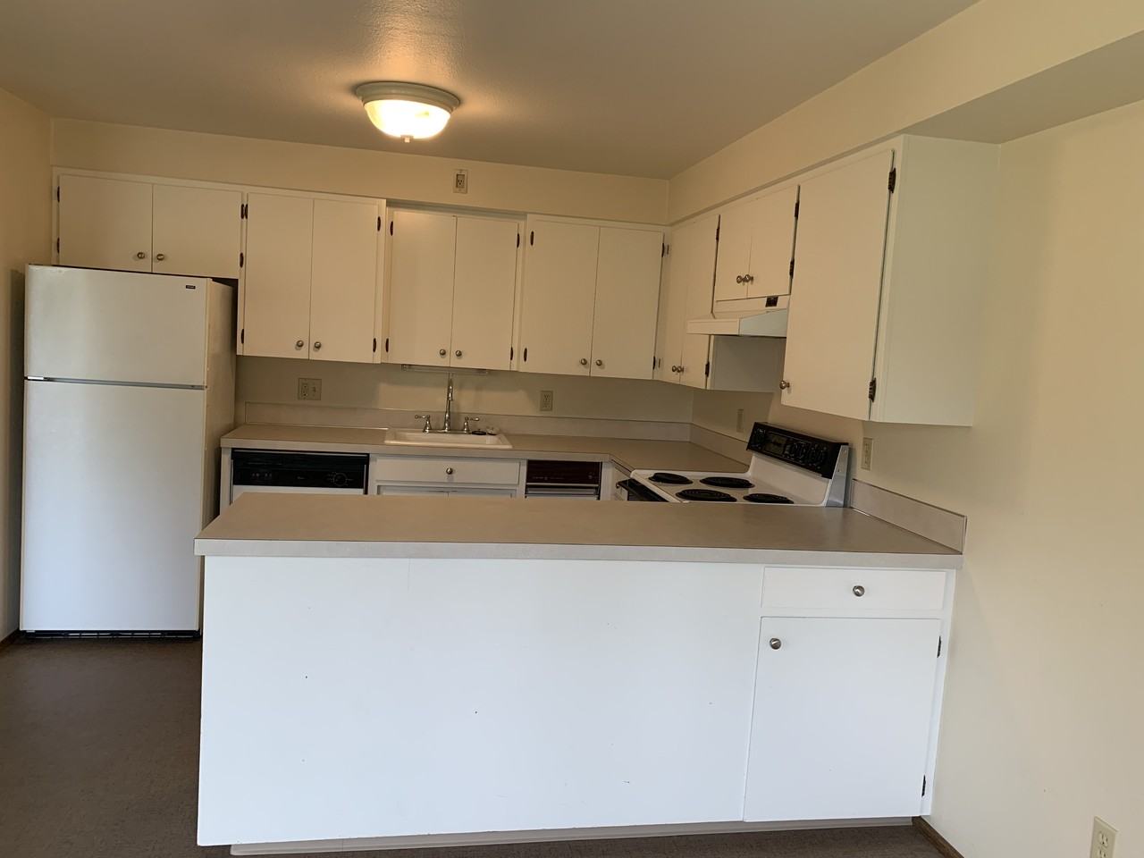 202 La Villa Dr #202 - Photo 2 of 13