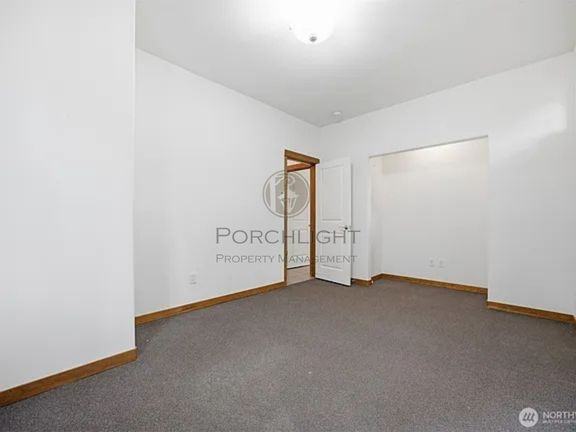 237 Creekview Crst #1 - Photo 7 of 25